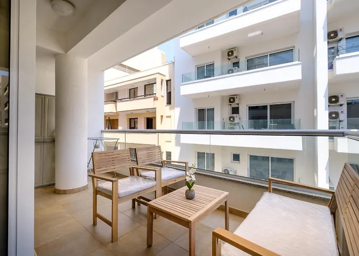 Giorgio Downtown 2 Bedroom Apartamento